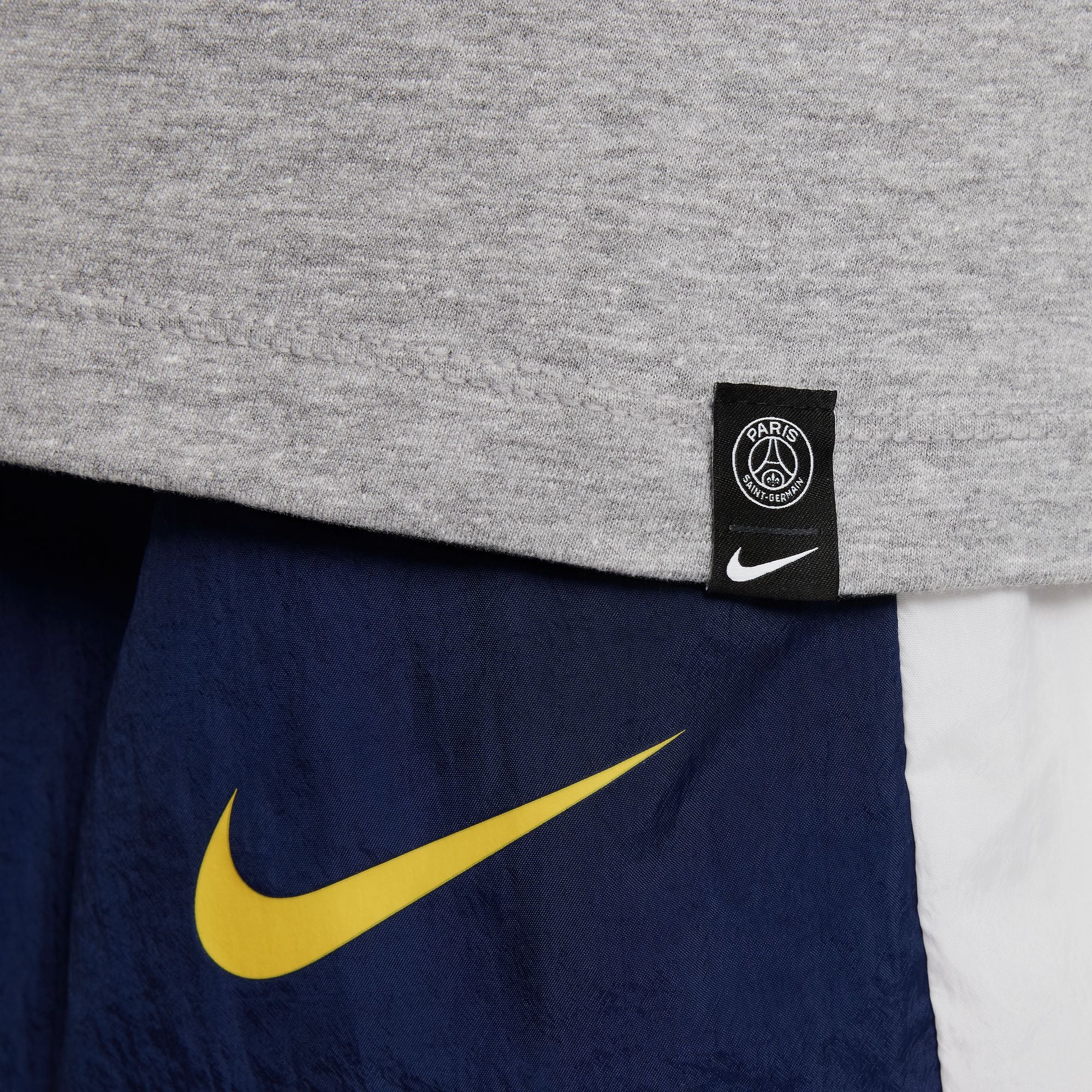 Camiseta Nike PSG Swoosh para jovenes TUDN Fan Shop