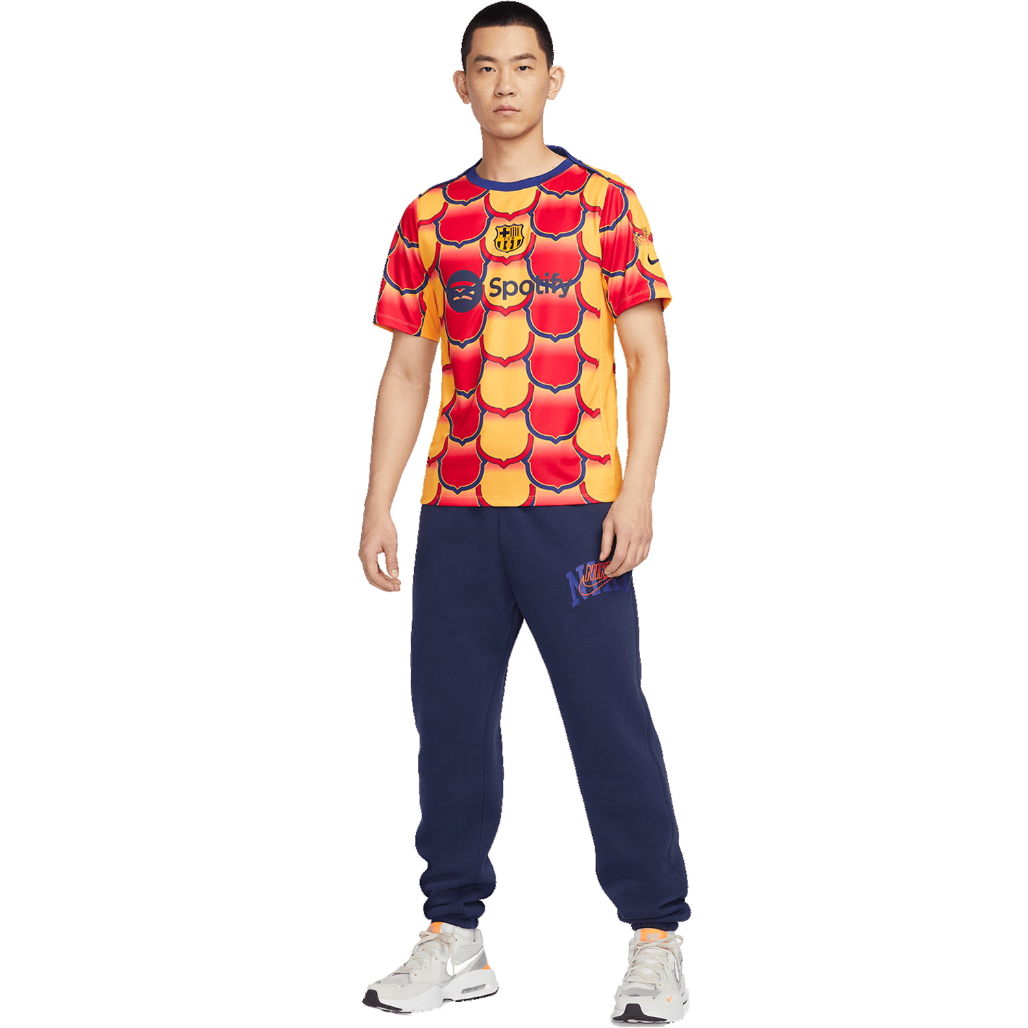 主役級アイテム【Nike ナイキ】FC Barcelona プレマッチシャツ Nike FC Barcelona 2023-24 Men's Short Sleeve Academy Pro Pre